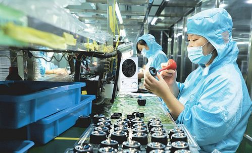 圖說南陽 生產一線熱潮涌動，出口貿易持續走旺，技術研發驅動產業升級